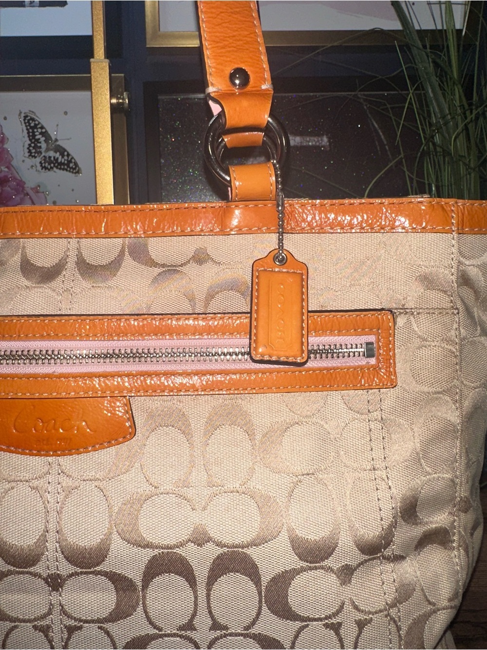 Coach Penelope Signature Tote - Picture 7 of 15